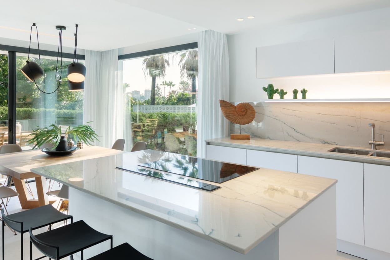 5 soveværelse Villa til salg i Marbella med swimmingpool garage - € 3.195.000 (Ref: 10066693)
