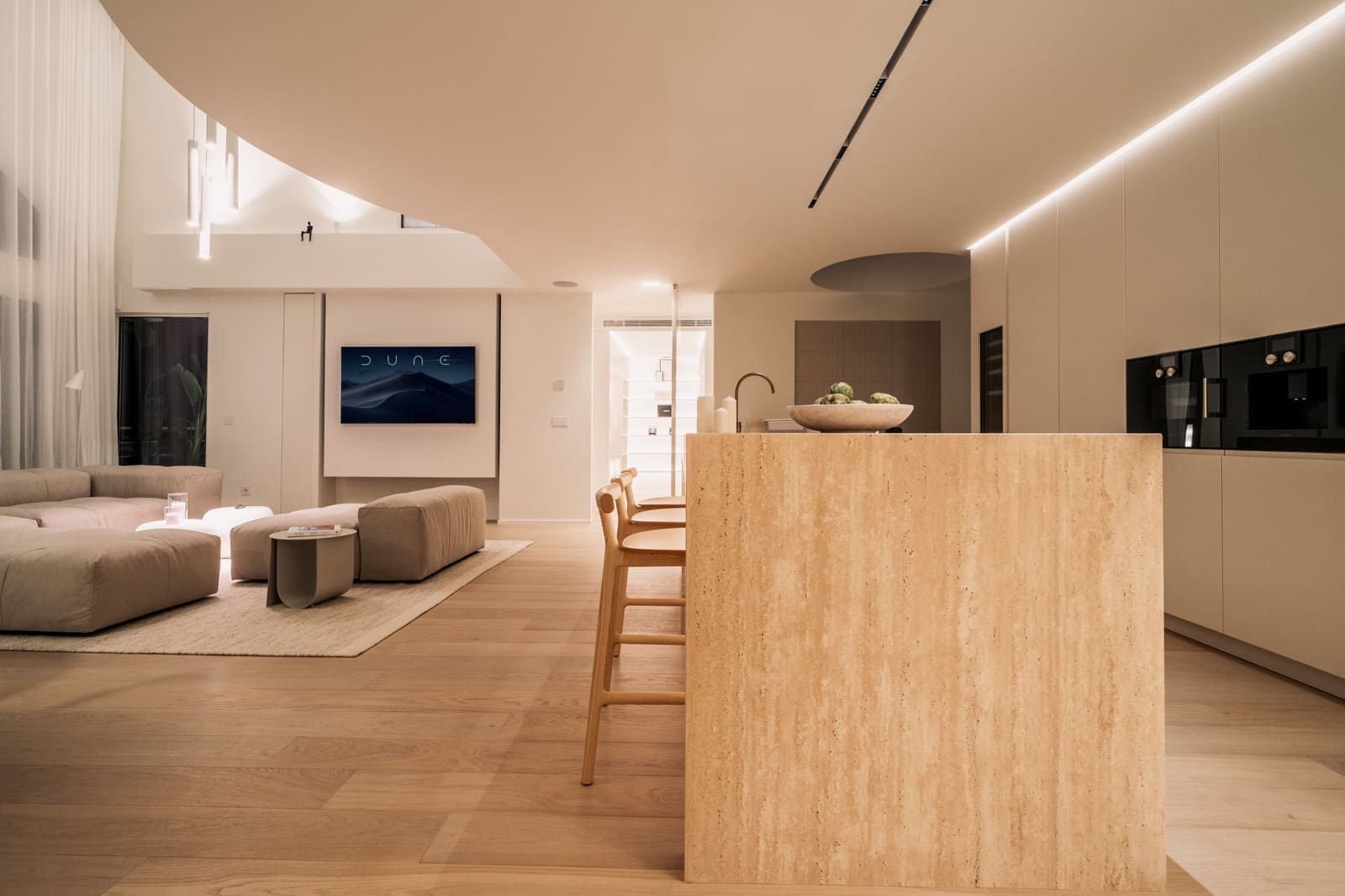 Ático de 3 habitaciones en Nueva Andalucia en venta con piscina garaje - 2.695.000 € (Ref: 10066696)