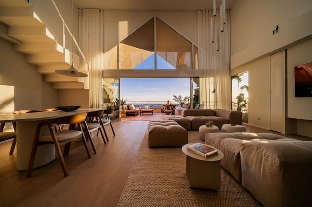 Ático de 3 habitaciones en Nueva Andalucia, Marbella en venta con piscina garaje - 2.695.000 € (Ref: 10066696)
