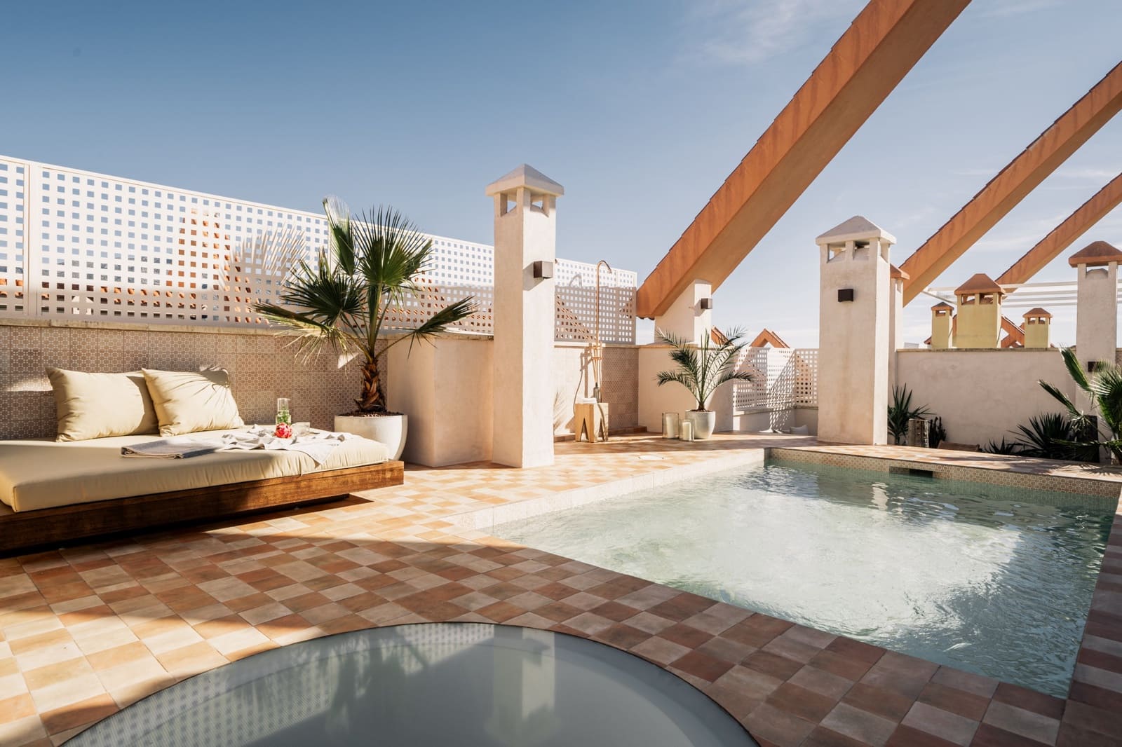 Ático de 3 habitaciones en Nueva Andalucia en venta con piscina garaje - 2.695.000 € (Ref: 10066696)