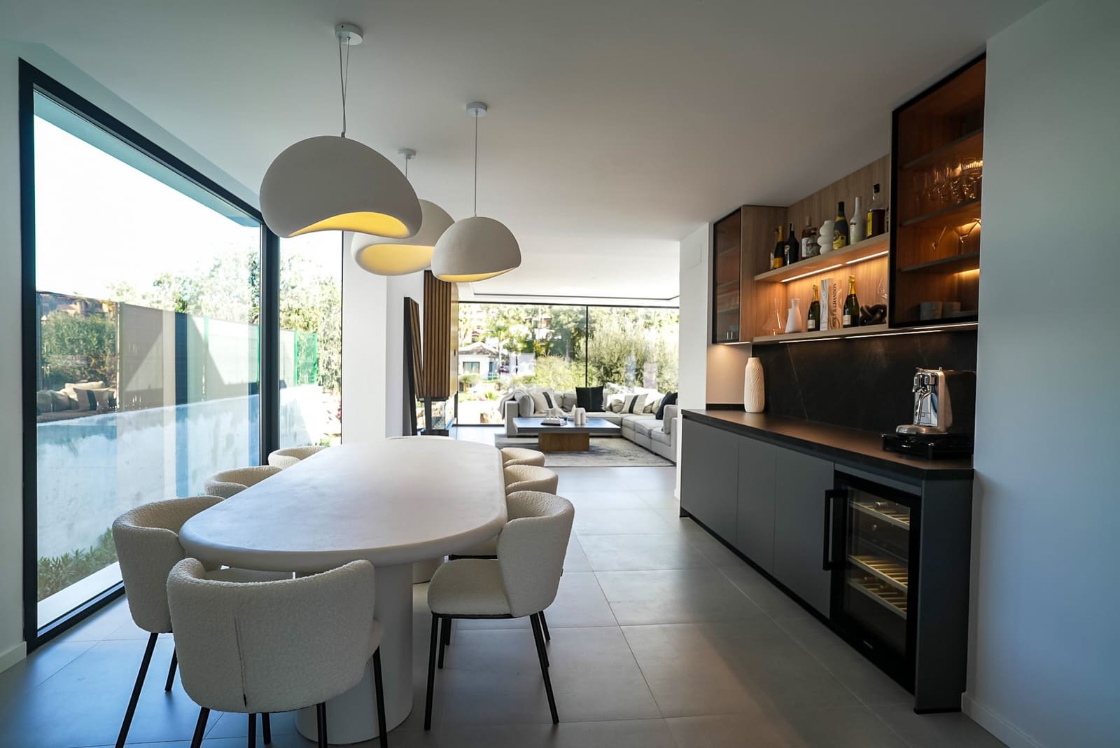 5 sypialnia Willa na sprzedaż w Estepona z basenem garażem - 1 850 000 € (Ref: 10066698)