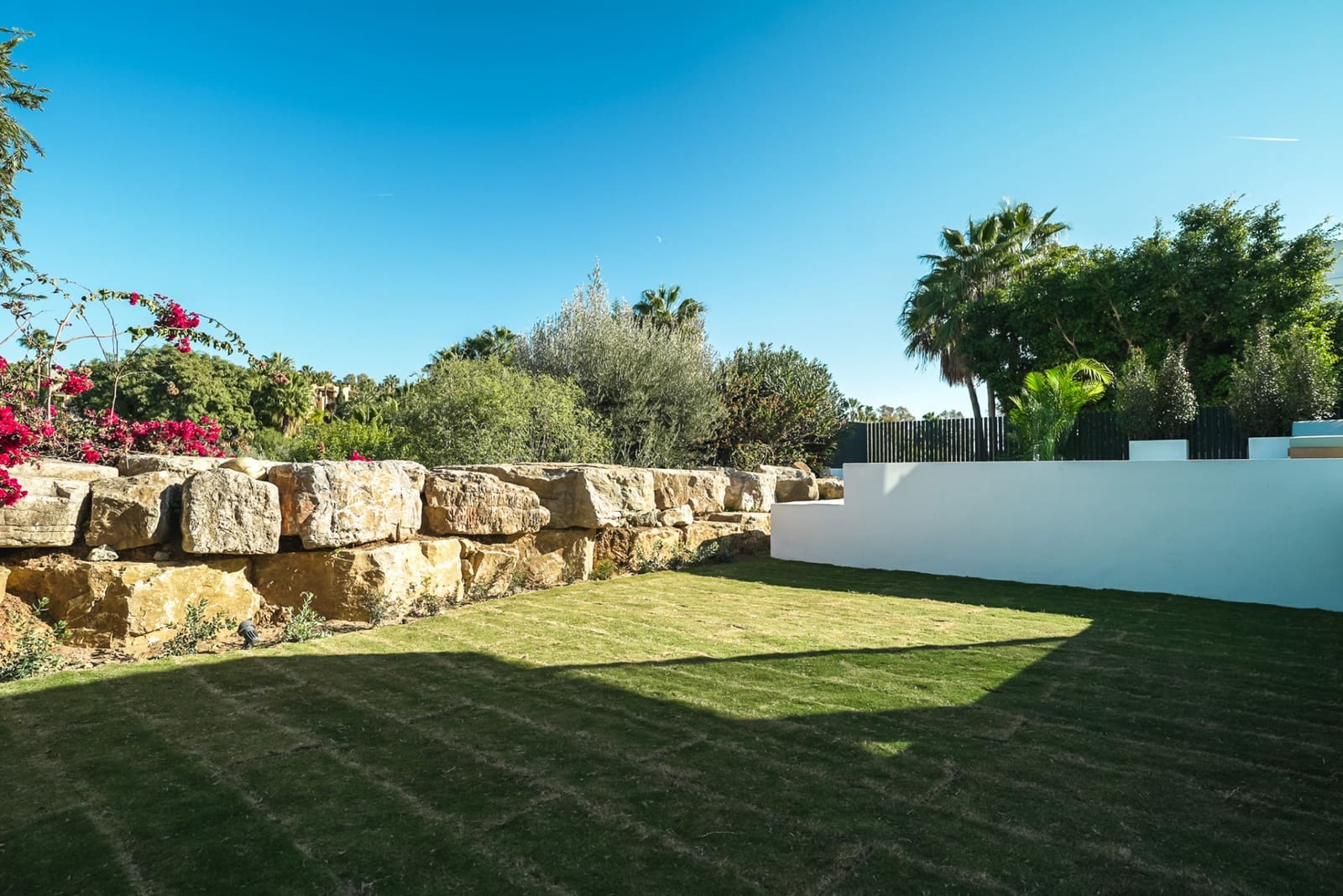 5 sypialnia Willa na sprzedaż w Estepona z basenem garażem - 1 850 000 € (Ref: 10066698)