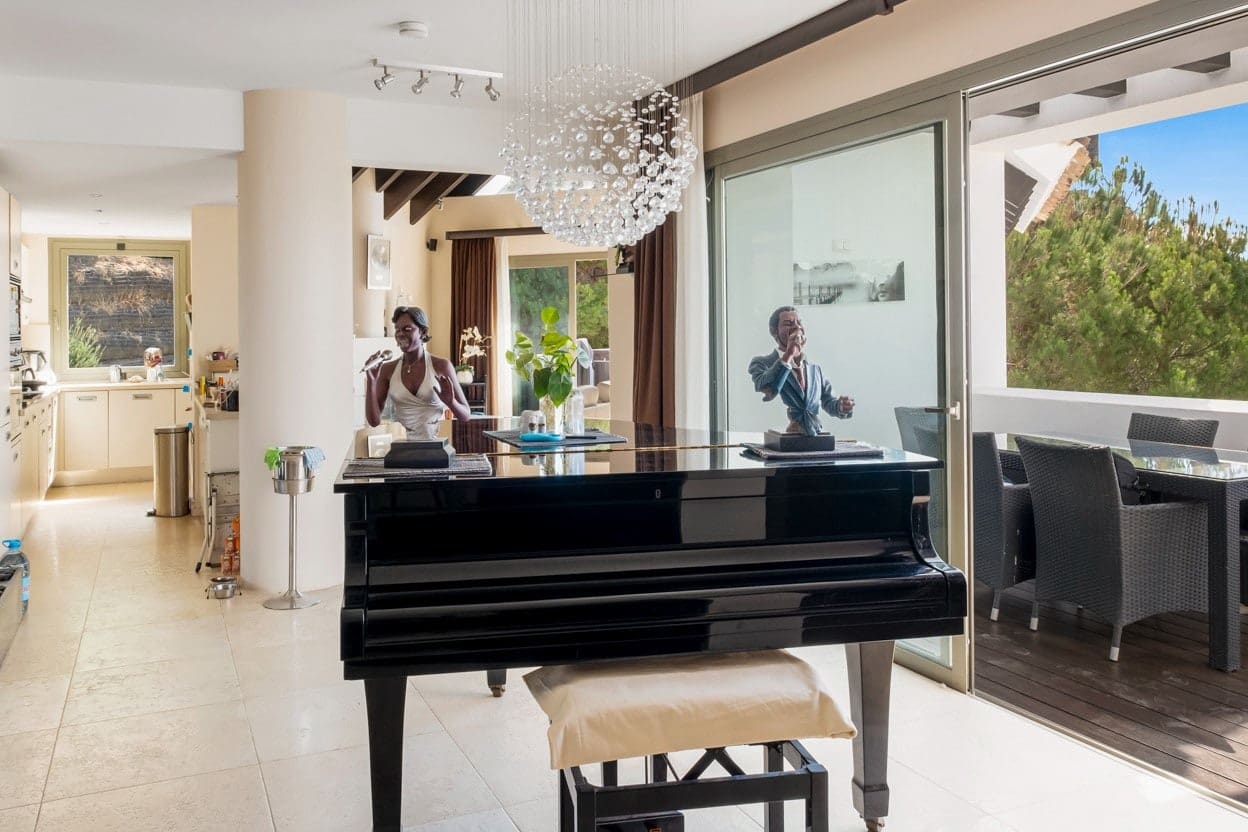 3 bedroom Penthouse for sale in Benahavis with pool garage - € 1,100,000 (Ref: 10066699)