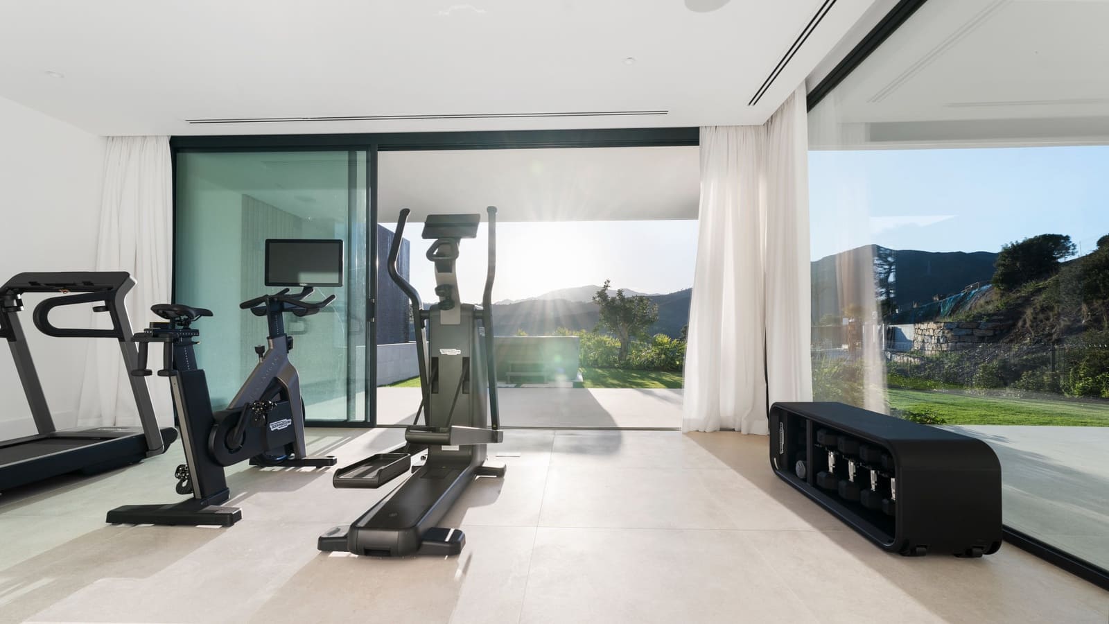 5 slaapkamer Villa te koop in Benahavis met zwembad garage - € 5.200.000 (Ref: 10066700)