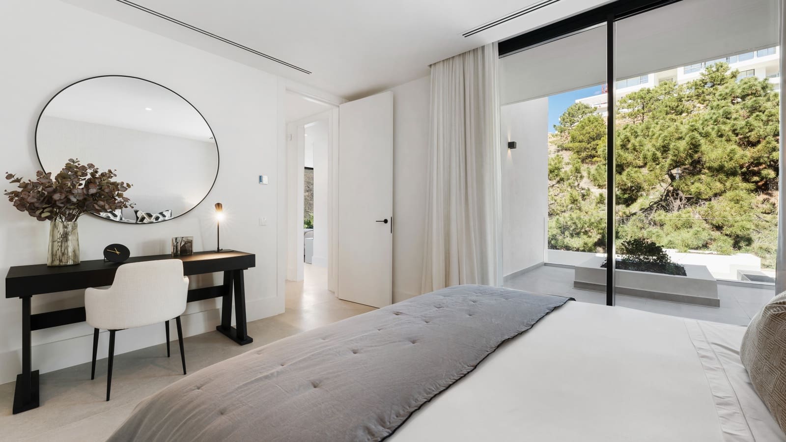 5 slaapkamer Villa te koop in Benahavis met zwembad garage - € 5.200.000 (Ref: 10066700)