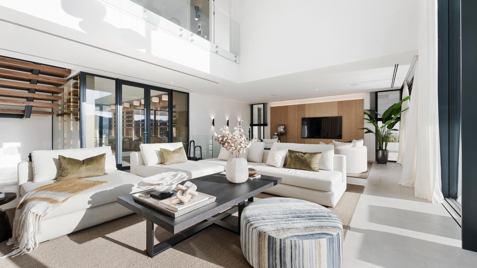 5 slaapkamer Villa te koop in Benahavis met zwembad garage - € 5.200.000 (Ref: 10066700)