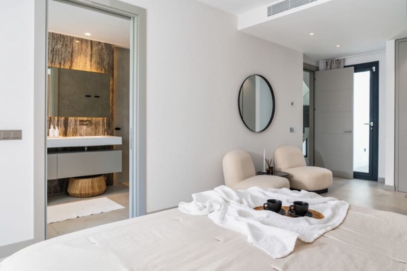 5 chambre Villa/Maison à vendre à Puerto Banus avec piscine garage - 4 500 000 € (Ref: 10066703)
