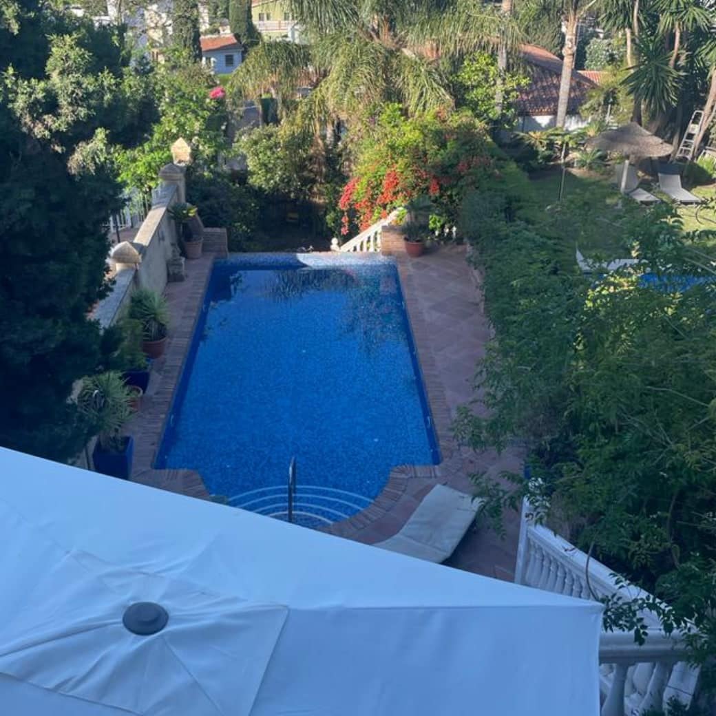 4 slaapkamer Huis te koop in Nueva Andalucia met zwembad garage - € 950.000 (Ref: 10066709)