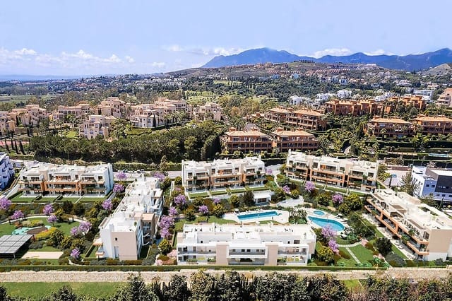 2 quarto Apartamento para venda em Benahavís com piscina - 399 000 € (Ref: 8933667)
