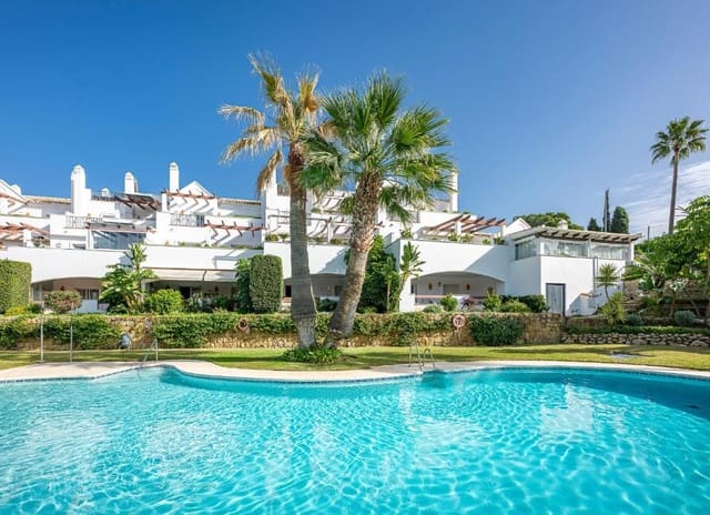 2 slaapkamer Appartement te koop in Marbella met zwembad garage - € 589.000 (Ref: 9081747)