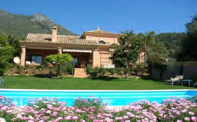 10 camera da letto Finca/Casa di Campagna in vendita in Marbella con piscina - 2.600.000 € (Rif: 9139292)