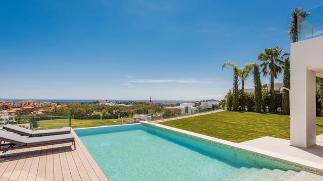 6 bedroom Villa for sale in Benahavís with pool garage - € 3,750,000 (Ref: 9139308)