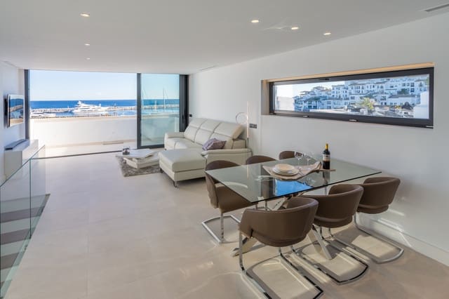 2 soveværelse Penthouse til salg i Puerto Banus, Marbella med swimmingpool garage - € 999.000 (Ref: 9139321)
