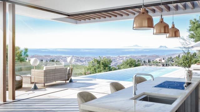 Chalet de 4 habitaciones en Marbella en venta con piscina garaje - 1.900.000 € (Ref: 9139408)