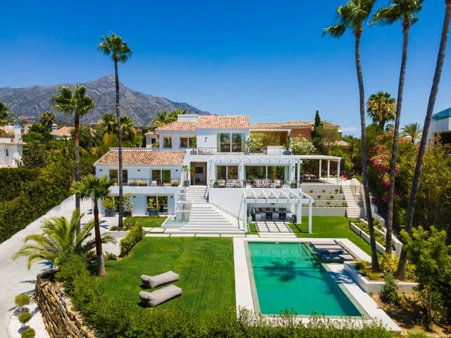 5 bedroom Villa for sale in Marbella with pool garage - € 4,495,000 (Ref: 9139477)