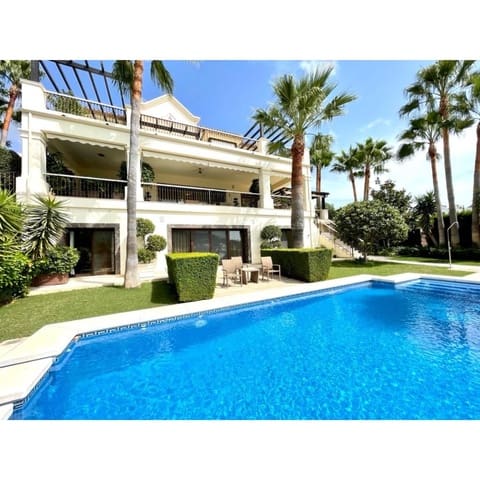 6 soverom Villa til salgs i Los Arqueros, Benahavís med svømmebasseng garasje - € 2 700 000 (Ref: 9139529)