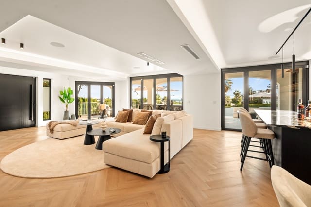7 makuuhuone Huvila myytävänä paikassa Bello Horizonte - Lindasol, Marbella mukana uima-altaan 
autotalli - 2 995 000 € (Ref: 9140168)