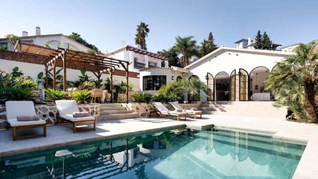 4 Zimmer Villa zu verkaufen in Marbella mit Pool - 1.650.000 € (Ref: 9140334)