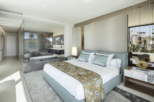 5 Zimmer Villa zu verkaufen in Marbella mit Pool Garage - 4.750.000 € (Ref: 9140373)