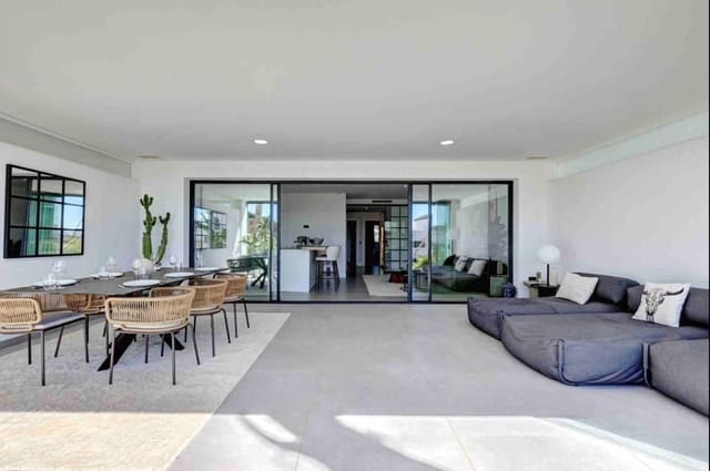 2 Zimmer Apartment zu verkaufen in Centro, Estepona mit Pool Garage - 650.000 € (Ref: 9140384)