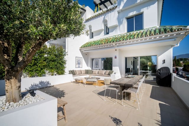 4 camera da letto Villa in vendita in Marbella con piscina garage - 1.690.000 € (Rif: 9140406)