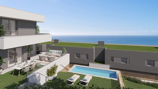 4 soverom Villa til salgs i Manilva med svømmebasseng garasje - € 435 000 (Ref: 9140517)