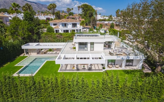 5 Zimmer Villa zu verkaufen in Marbella mit Pool Garage - 5.750.000 € (Ref: 9140566)