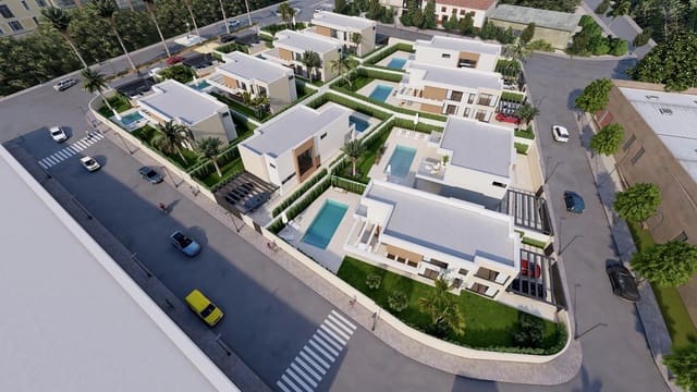 4 soverom Villa til salgs i Manilva med svømmebasseng garasje - € 880 000 (Ref: 9140619)