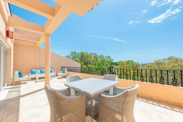 2 slaapkamer Penthouse te koop in Marbella met zwembad garage - € 645.000 (Ref: 9140671)