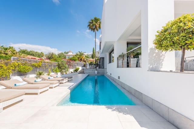 4 soverom Villa til salgs i Sierra Blanca, Marbella med svømmebasseng garasje - € 2 500 000 (Ref: 9140759)