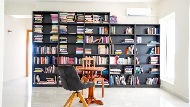 4 Zimmer Villa zu verkaufen in Manilva mit Pool Garage - 990.000 € (Ref: 9140792)