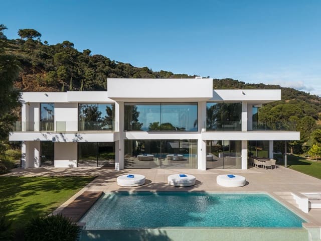 5 Zimmer Villa zu verkaufen in Marbella mit Pool Garage - 6.495.000 € (Ref: 9140821)