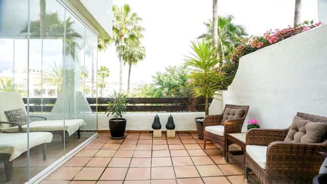 2 soveværelse Lejlighed til salg i Estepona med swimmingpool garage - € 385.000 (Ref: 9140838)