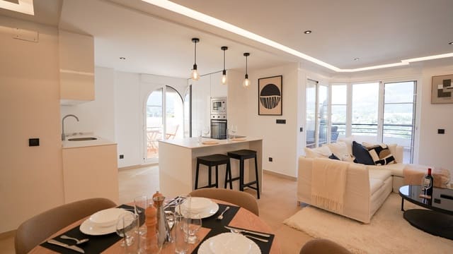 2 Zimmer Apartment zu verkaufen in Nueva Andalucia, Marbella mit Pool Garage - 575.000 € (Ref: 9140885)
