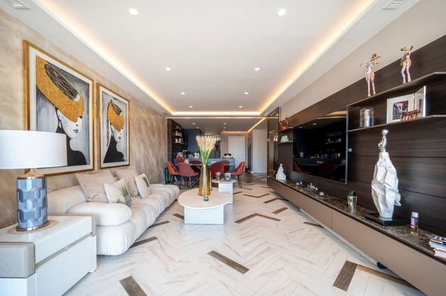 2 slaapkamer Appartement te koop in Marbella met zwembad garage - € 1.200.000 (Ref: 9140930)