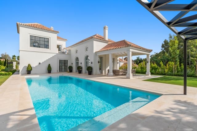 4 Zimmer Villa zu verkaufen in Marbella mit Pool - 4.595.000 € (Ref: 9140933)