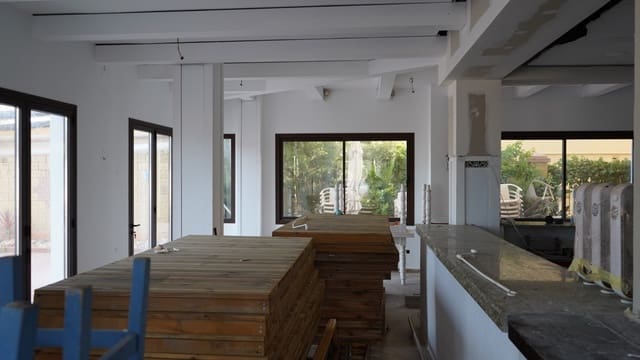 Restaurang/Bar till salu i Manilva - 1 200 000 € (Ref: 9165979)