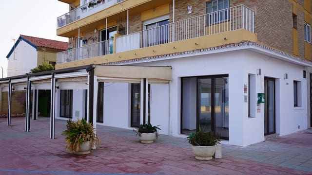 Restaurang/Bar till salu i Manilva - 1 200 000 € (Ref: 9165979)