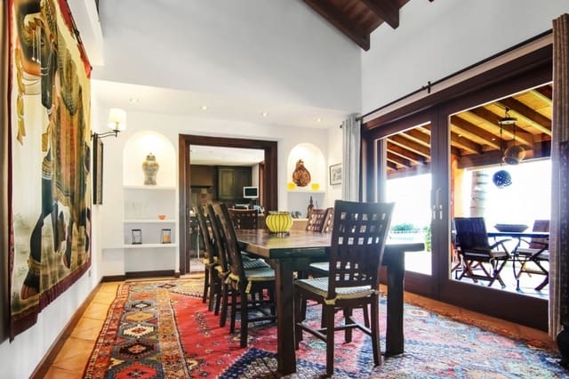 5 chambre Villa/Maison à vendre à Benahavís avec piscine garage - 2 900 000 € (Ref: 9404758)