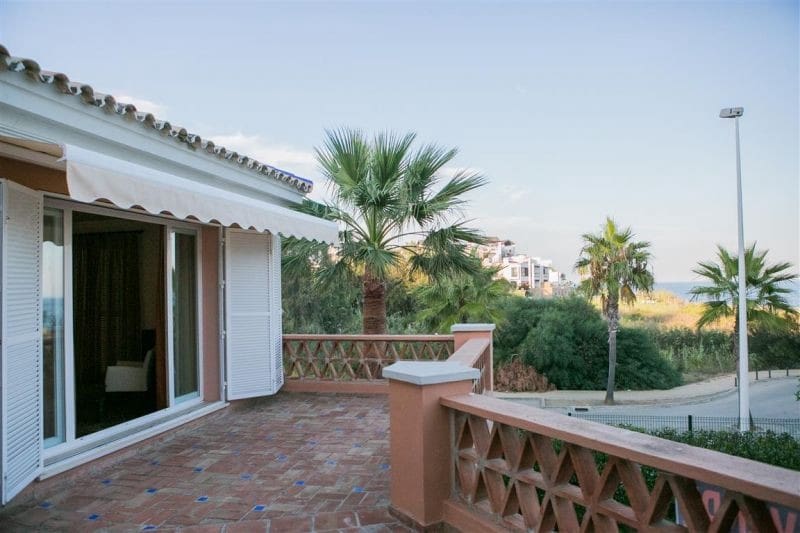 3 soveværelse Byhus til salg i Bahia de Casares med swimmingpool garage - € 699.000 (Ref: 9404782)