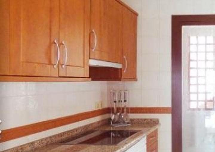 2 soverom Penthouse til salgs i Puerto Banus med svømmebasseng garasje - € 549 500 (Ref: 9404821)