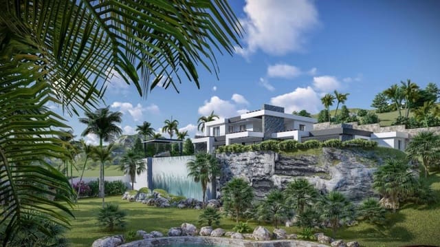 4 sypialnia Willa na sprzedaż w Marbella z basenem garażem - 2 700 000 € (Ref: 9404827)