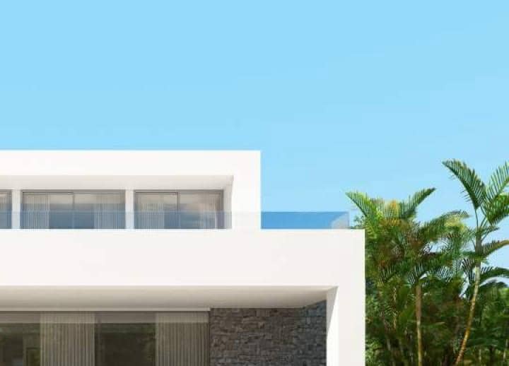 3 sypialnia Willa na sprzedaż w Marbella z basenem garażem - 1 160 000 € (Ref: 9404872)