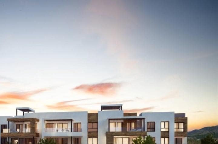 4 soveværelse Lejlighed til salg i Fuengirola med swimmingpool - € 535.000 (Ref: 9404875)