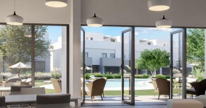 3 quarto Casa em Banda para venda em Estepona com piscina garagem - 620 000 € (Ref: 9404884)