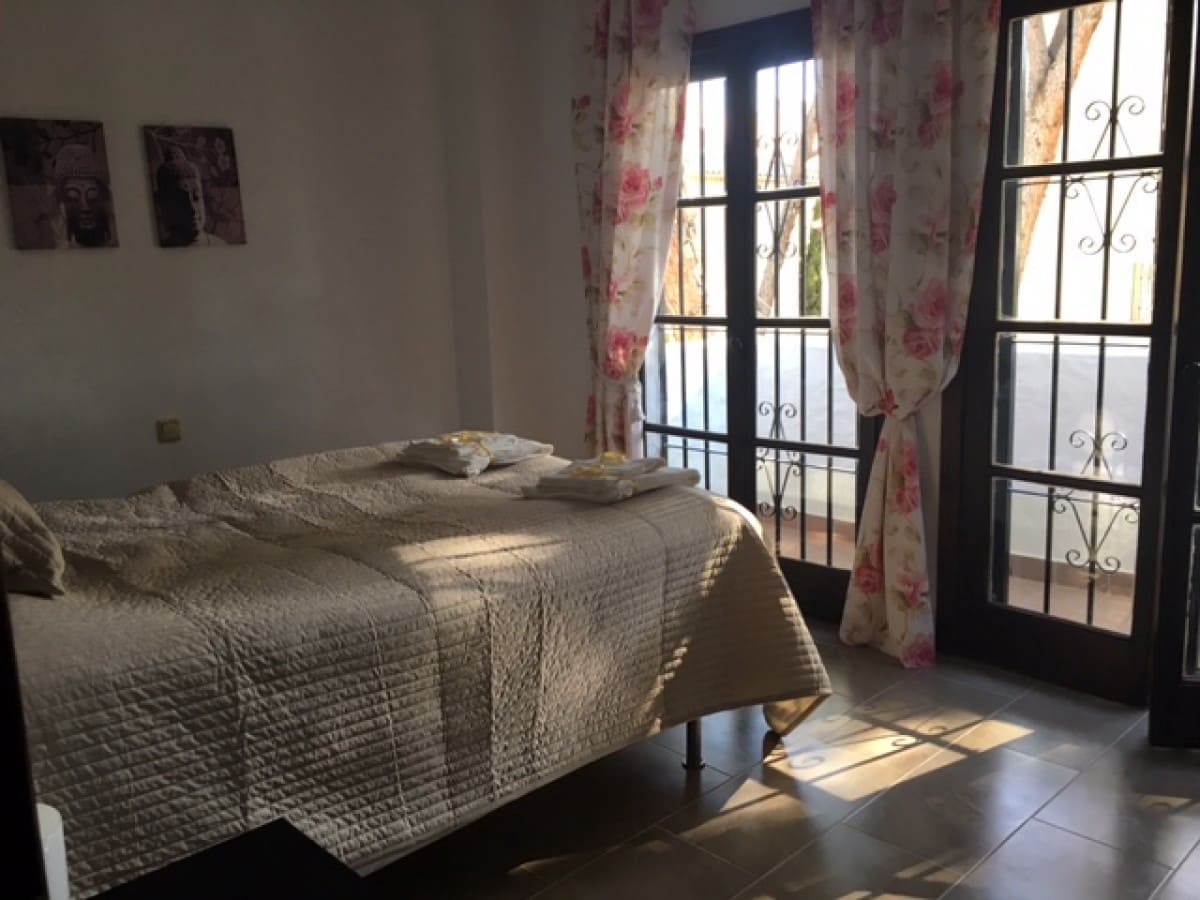 3 soverom Penthouse til salgs i Marbella med svømmebasseng - € 339 000 (Ref: 9404894)