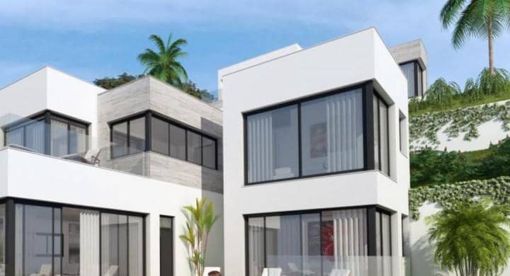 3 makuuhuone Huvila myytävänä paikassa Mijas mukana uima-altaan 
autotalli - 625 000 € (Ref: 9404898)