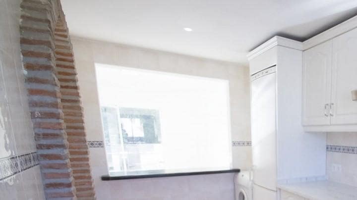 4 camera da letto Casa in vendita in Marbella con piscina garage - 395.000 € (Rif: 9404935)