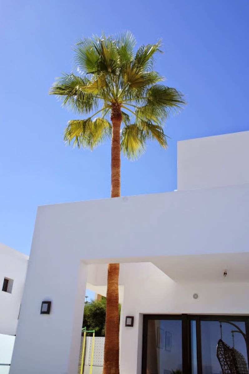 5 quarto Moradia para venda em Benahavis com piscina garagem - 1 295 000 € (Ref: 9404960)