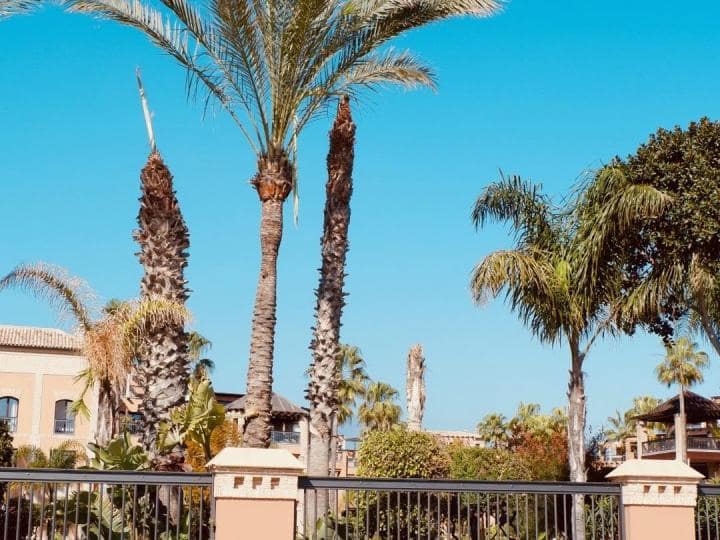 3 soverom Penthouse til salgs i Marbella med svømmebasseng garasje - € 1 300 000 (Ref: 9404964)